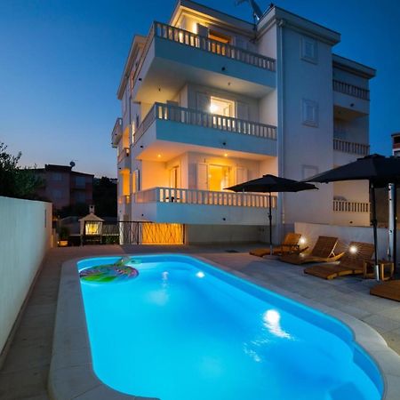 Brand New Aparment With Sea View & Swimming Pool At Ciovo - Villa Fiorentini Trogir Exteriér fotografie