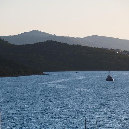 Brand New Aparment With Sea View & Swimming Pool At Ciovo - Villa Fiorentini Trogir Exteriér fotografie