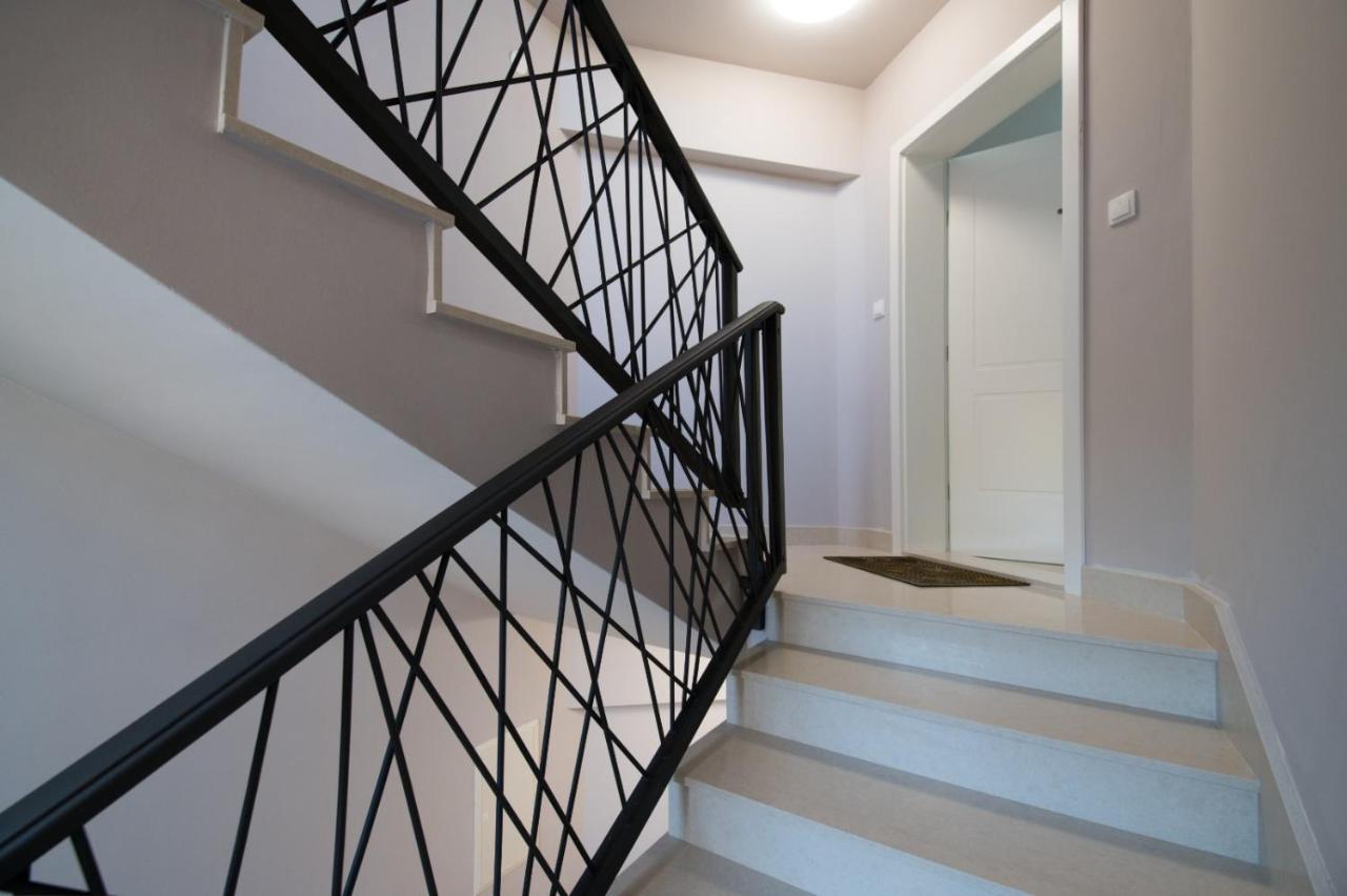 Brand New Aparment With Sea View & Swimming Pool At Ciovo - Villa Fiorentini Trogir Exteriér fotografie