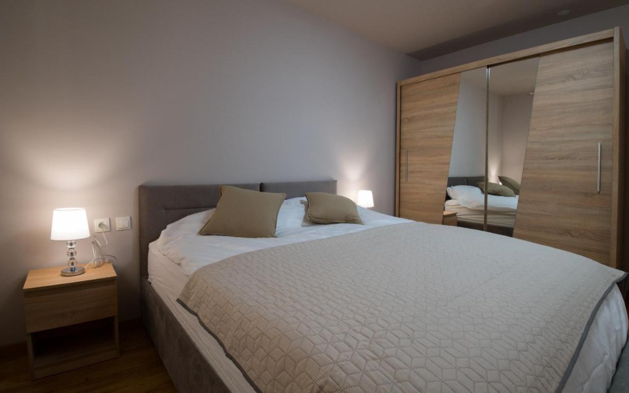 Brand New Aparment With Sea View & Swimming Pool At Ciovo - Villa Fiorentini Trogir Exteriér fotografie