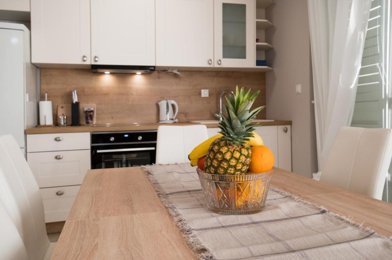 Brand New Aparment With Sea View & Swimming Pool At Ciovo - Villa Fiorentini Trogir Exteriér fotografie