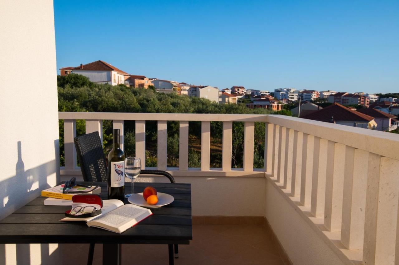 Brand New Aparment With Sea View & Swimming Pool At Ciovo - Villa Fiorentini Trogir Exteriér fotografie